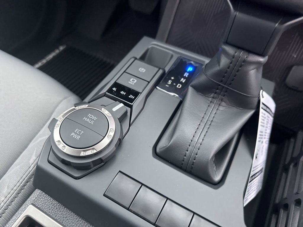 New 2025 Toyota Tacoma SR5 image 9