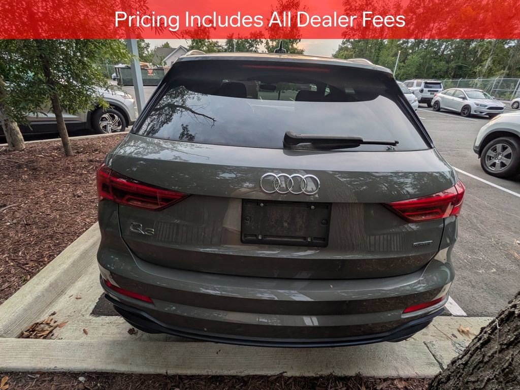 Used 2020 Audi Q3 2.0T Premium Plus w/ Premium Plus Package AWD/4WD image 5
