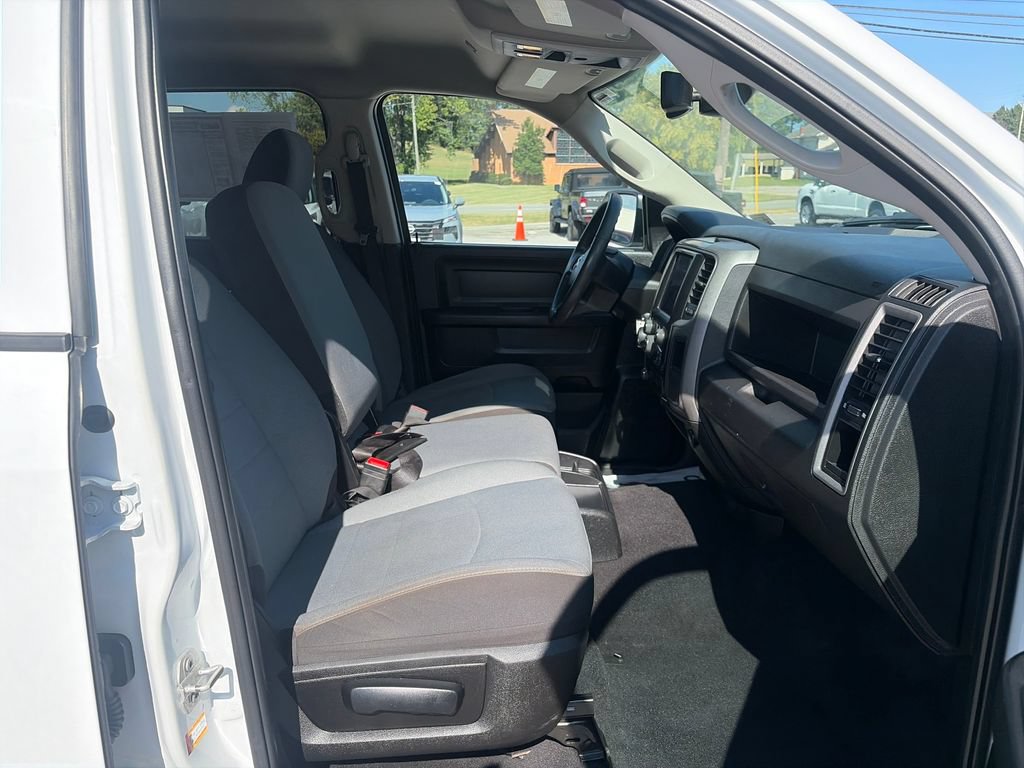 Used 2024 RAM 1500 Tradesman w/ Chrome Plus Package AWD/4WD image 38
