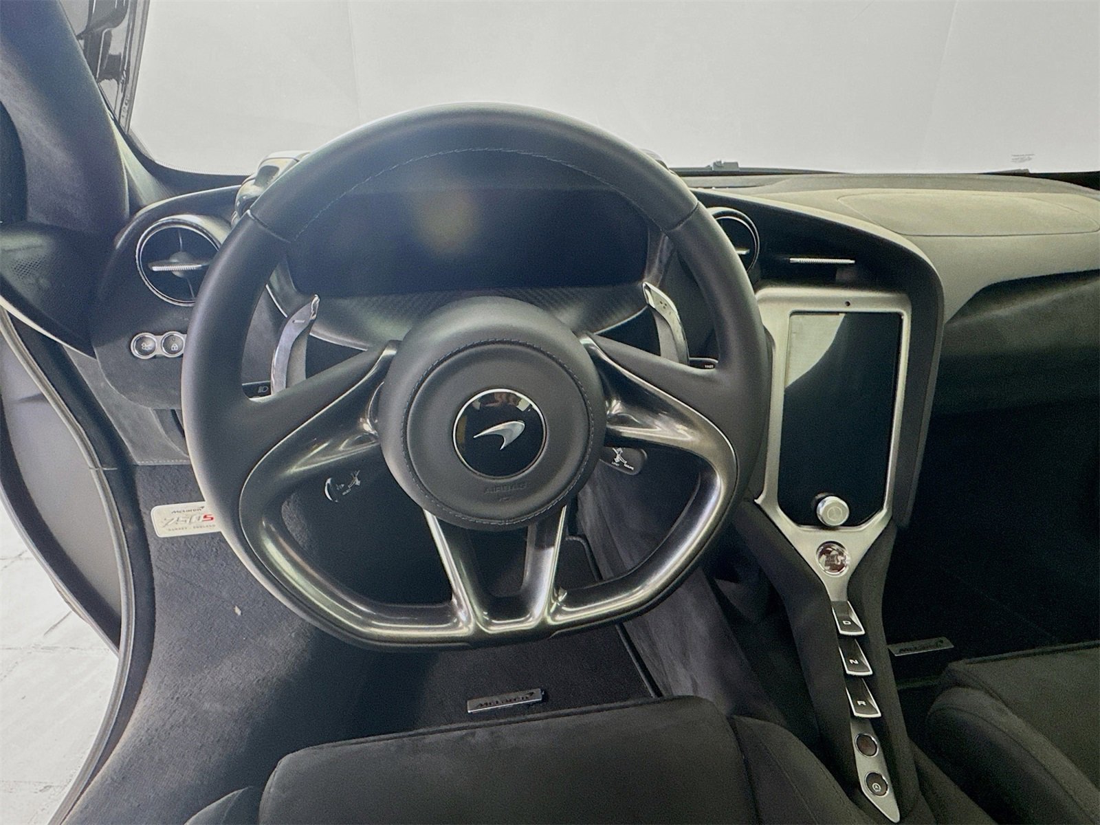 Used 2024 McLaren 750S image 11