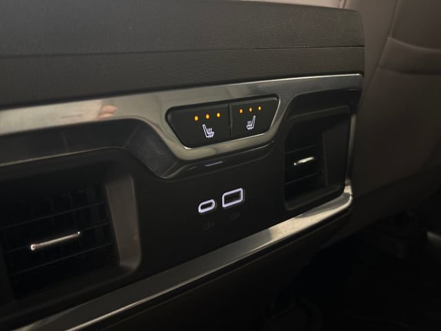 Used 2022 Chevrolet Silverado 1500 LTZ w/ LTZ Premium Package image 85