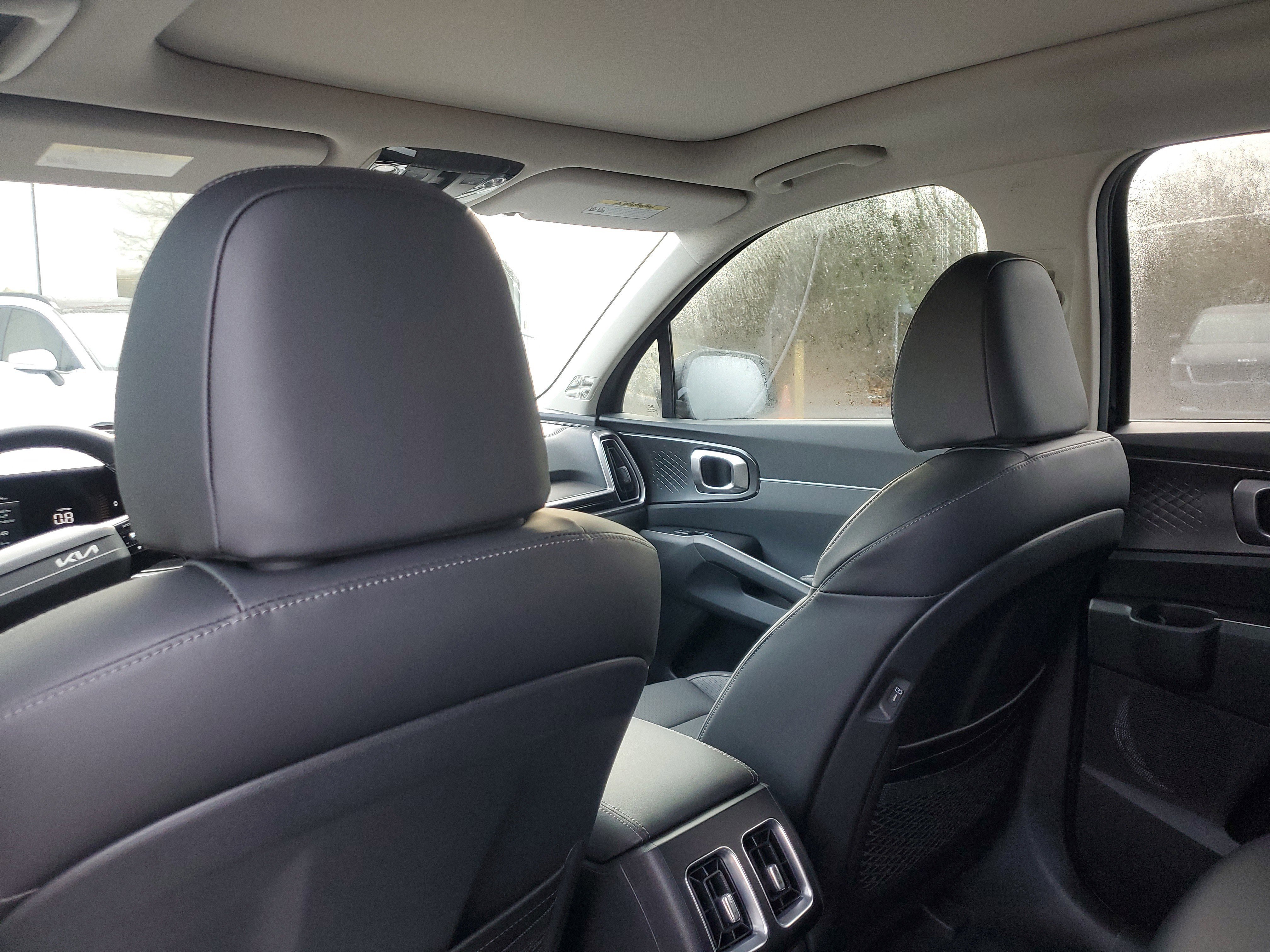 New 2026 Kia Sorento S w/ S Panoramic Sunroof Package FWD image 11