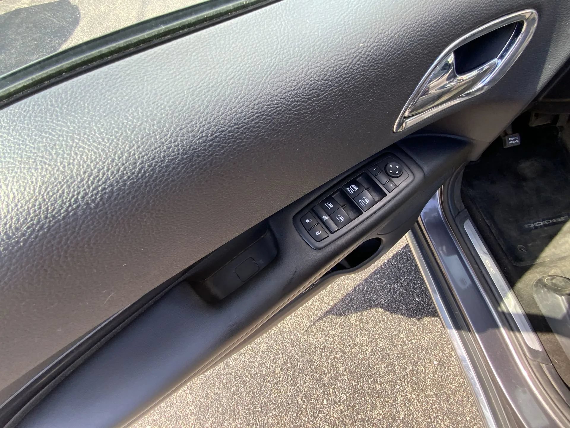 Used 2015 Dodge Durango Limited AWD/4WD image 15