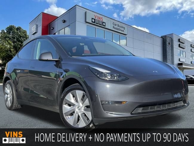 Used 2024 Tesla Model Y Long Range image 1