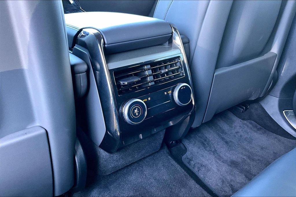 Certified 2025 Land Rover Range Rover Sport SE AWD/4WD image 10