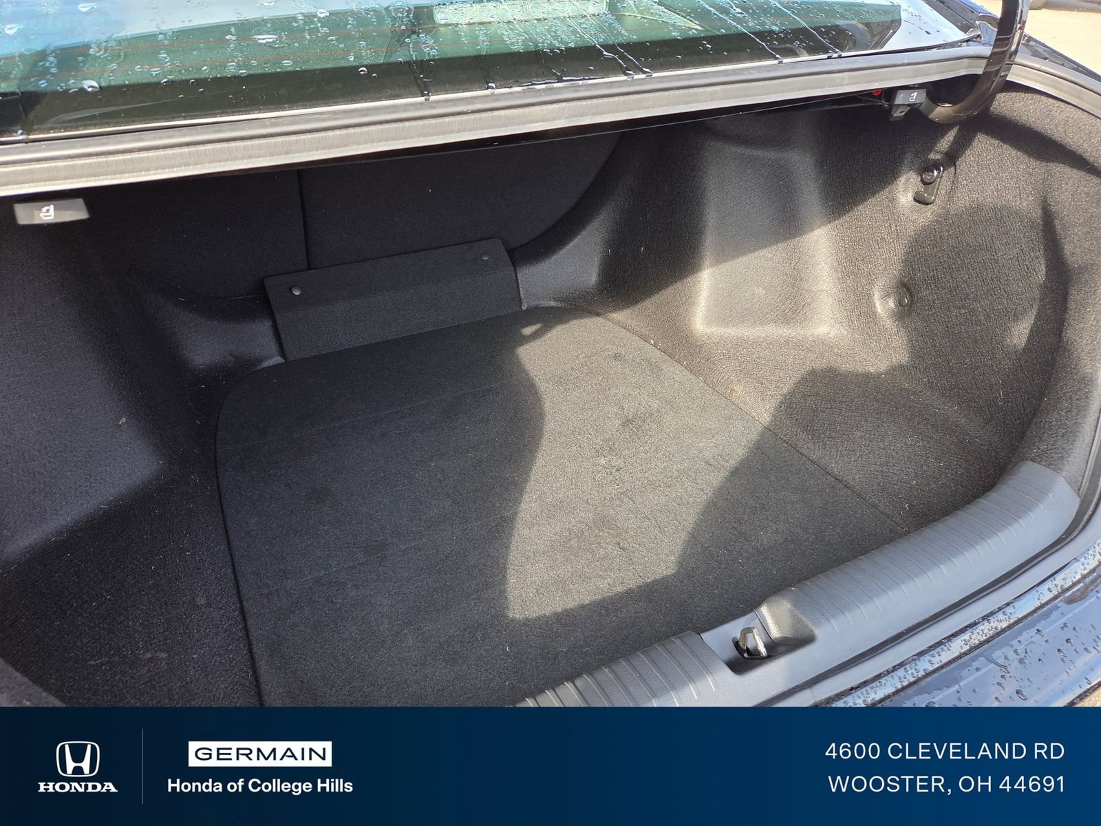 Used 2024 Honda Accord EX image 19