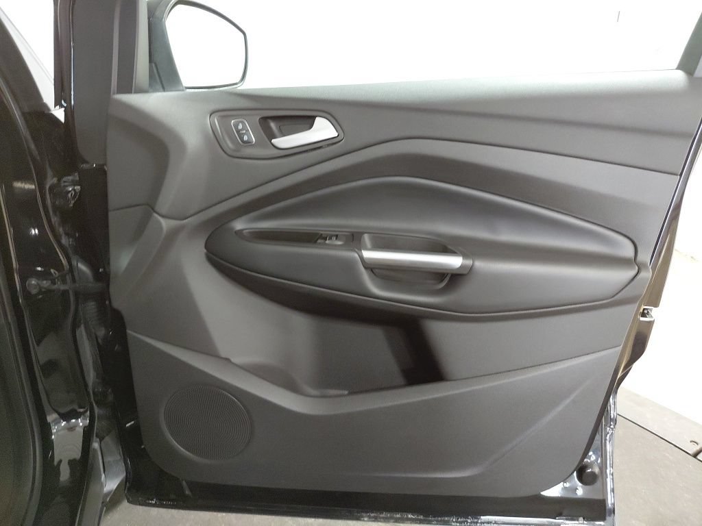 Used 2019 Ford Escape SEL AWD/4WD image 21