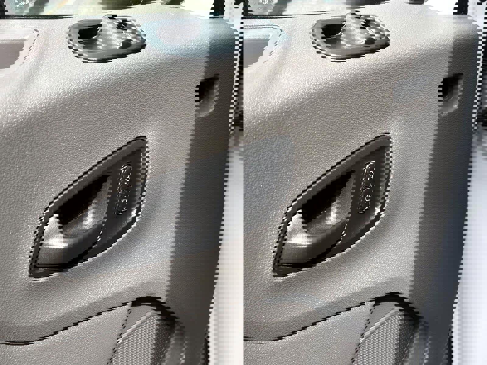 Used 2024 Ford Transit 250 Low Roof w/ Exterior Upgrade Package image 14