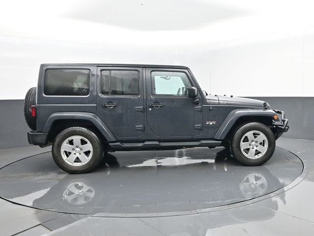 Used 2016 Jeep Wrangler Unlimited Sahara w/ Dual Top Group AWD/4WD image 4