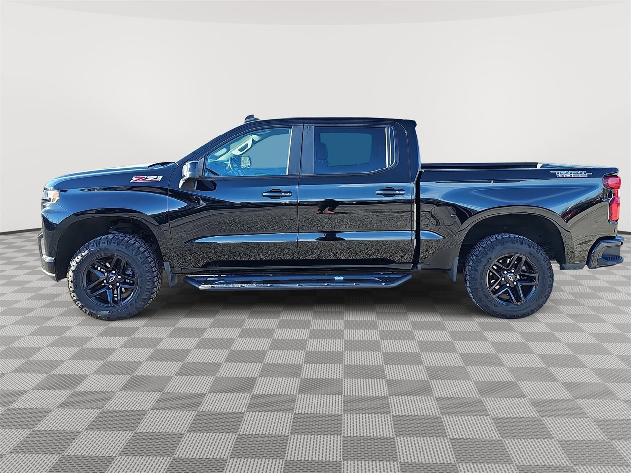 Used 2019 Chevrolet Silverado 1500 LT Trail Boss image 8