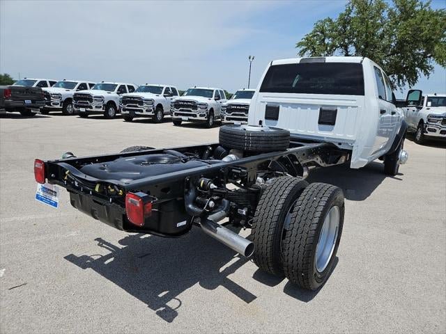 New 2026 RAM 5500 Tradesman AWD/4WD image 37