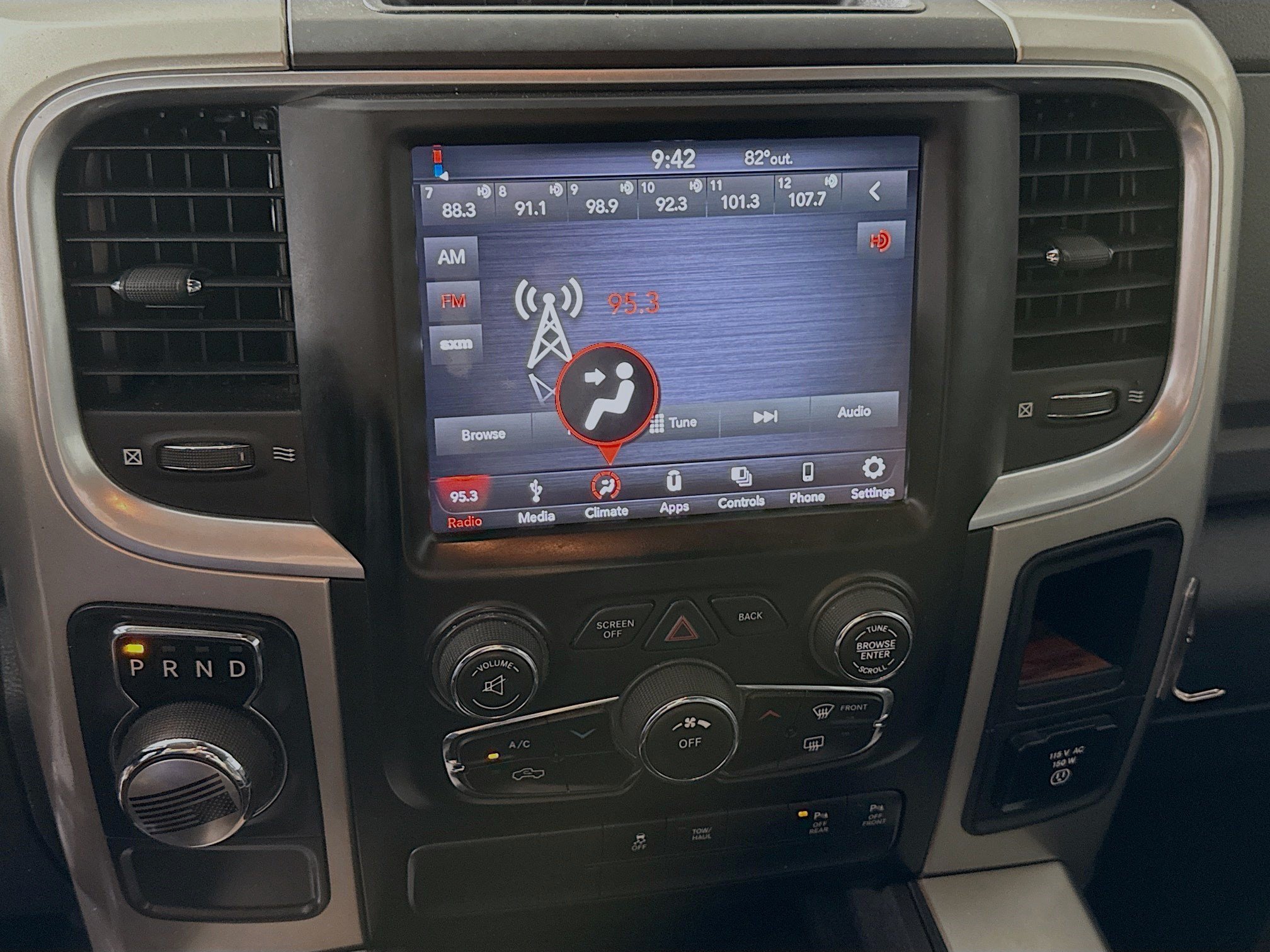 Used 2018 RAM 1500 Lone Star RWD image 18