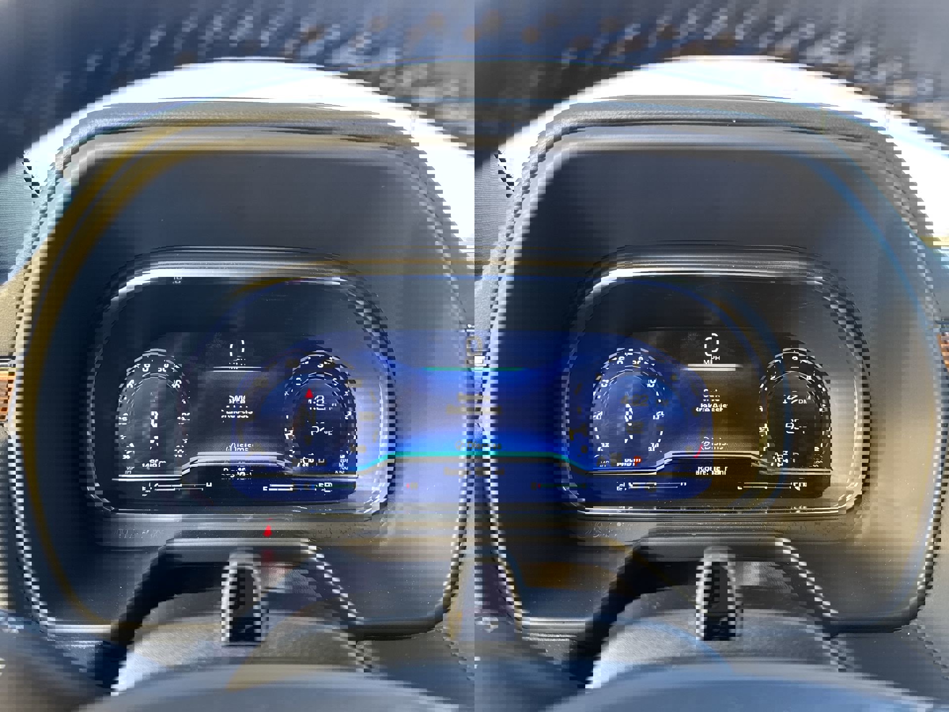 Used 2024 Chevrolet Suburban High Country w/ Advanced Technology Package image 15