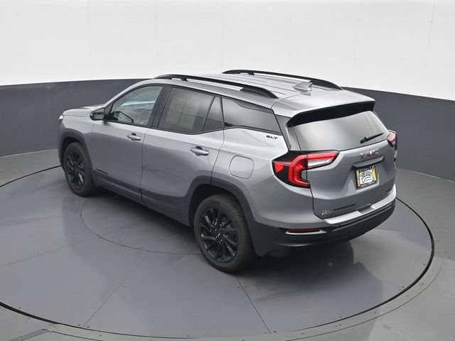Used 2023 GMC Terrain SLT w/ Tech Package AWD/4WD image 19