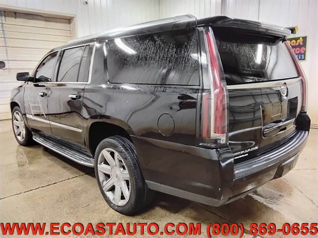 Used 2015 Cadillac Escalade ESV Luxury AWD/4WD image 6