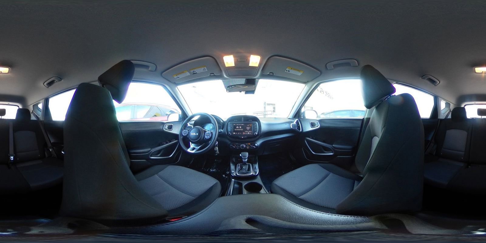 Used 2025 Kia Soul LX w/ LX Technology Package image 38