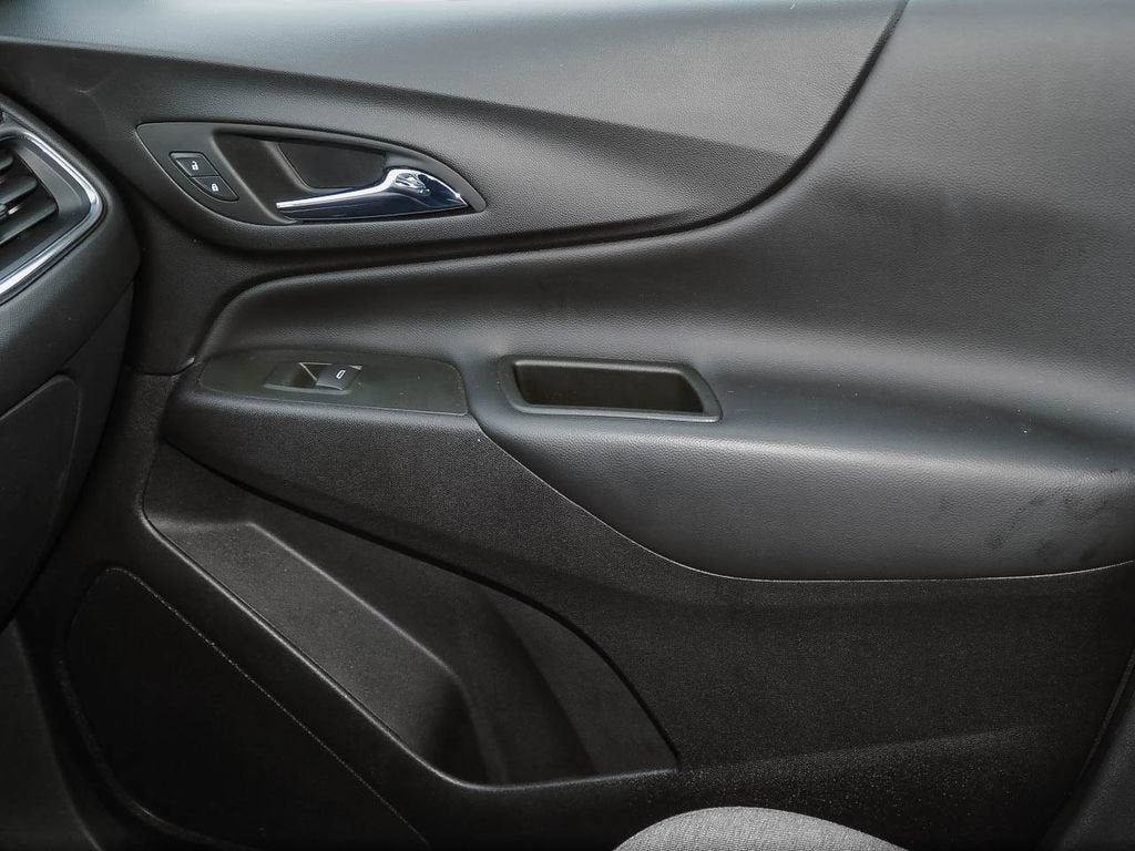 Certified 2024 Chevrolet Equinox LT FWD image 19