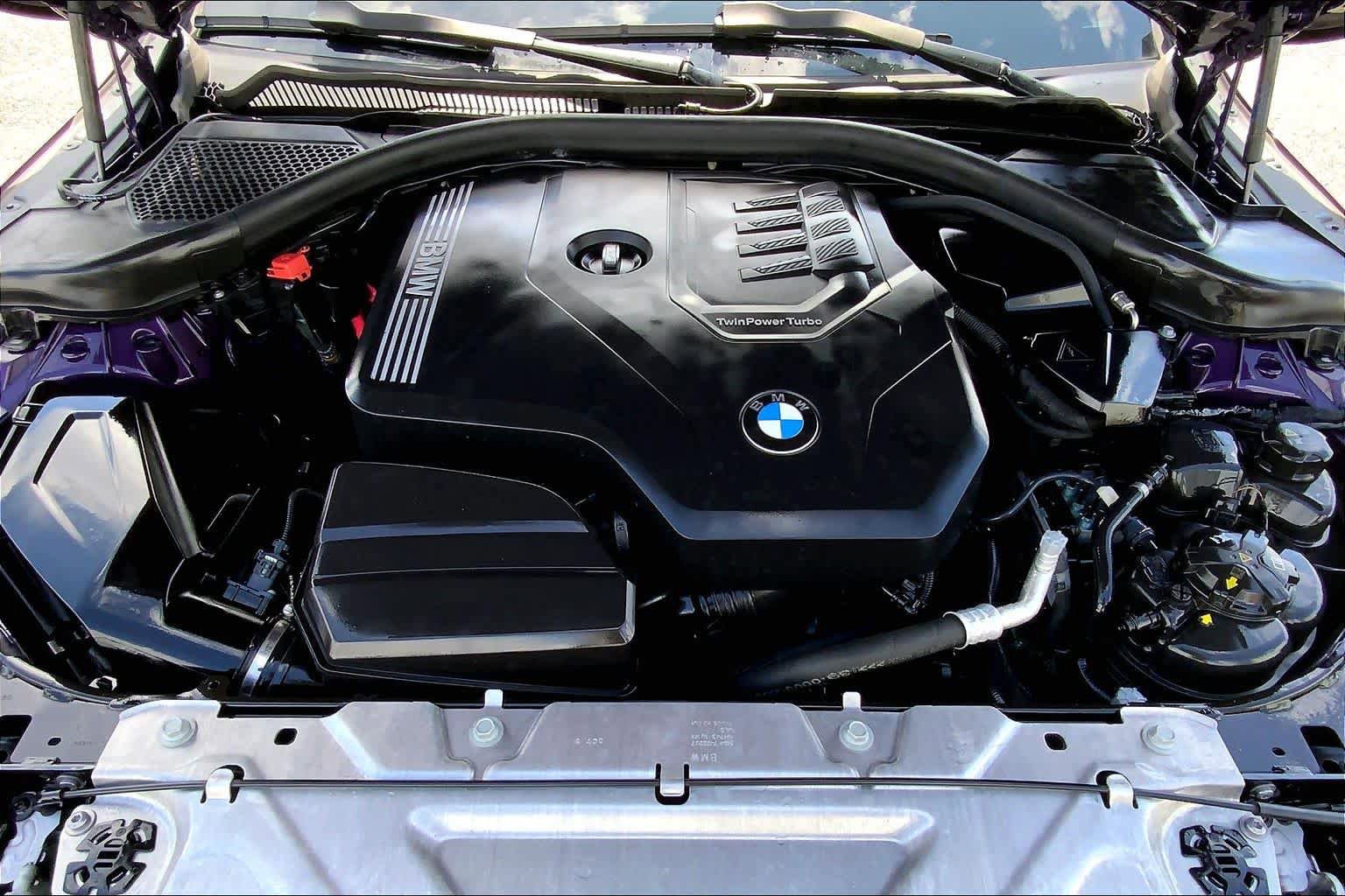 Used 2023 BMW 230i Coupe w/ Convenience Package RWD image 32