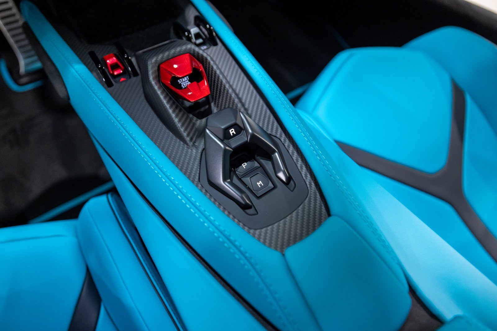 Used 2025 Lamborghini Revuelto image 57