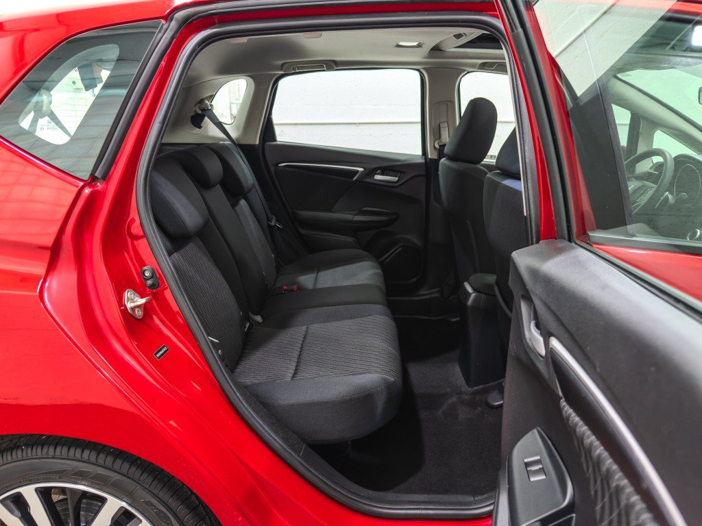 Used 2018 Honda Fit EX image 18
