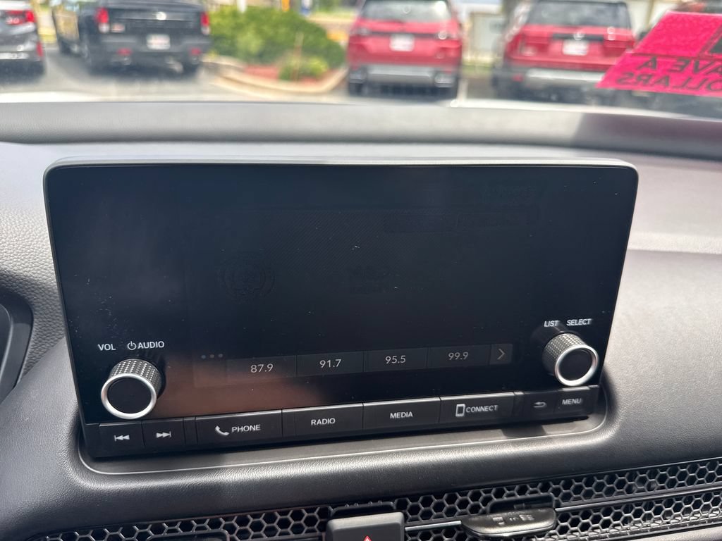Certified 2025 Honda HR-V Sport image 33