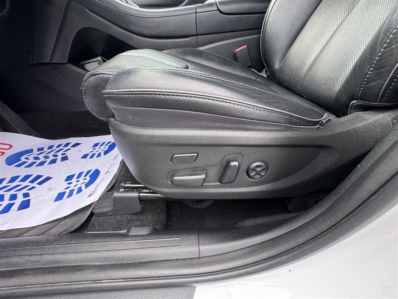 Used 2023 Hyundai Santa Fe Limited image 35