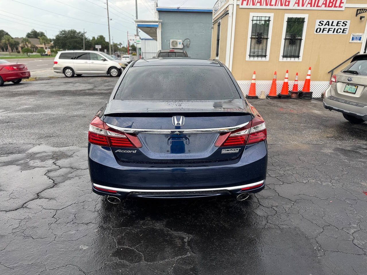 Used 2017 Honda Accord Sport Special Edition image 7