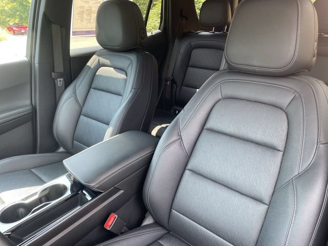 Certified 2025 Chevrolet Equinox LT w/ Convenience Package II AWD/4WD image 11