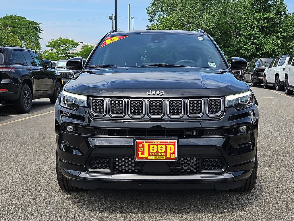Certified 2023 Jeep Compass High Altitude AWD/4WD image 2
