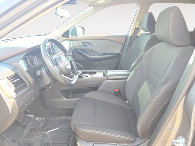 Used 2023 Nissan Rogue S image 9