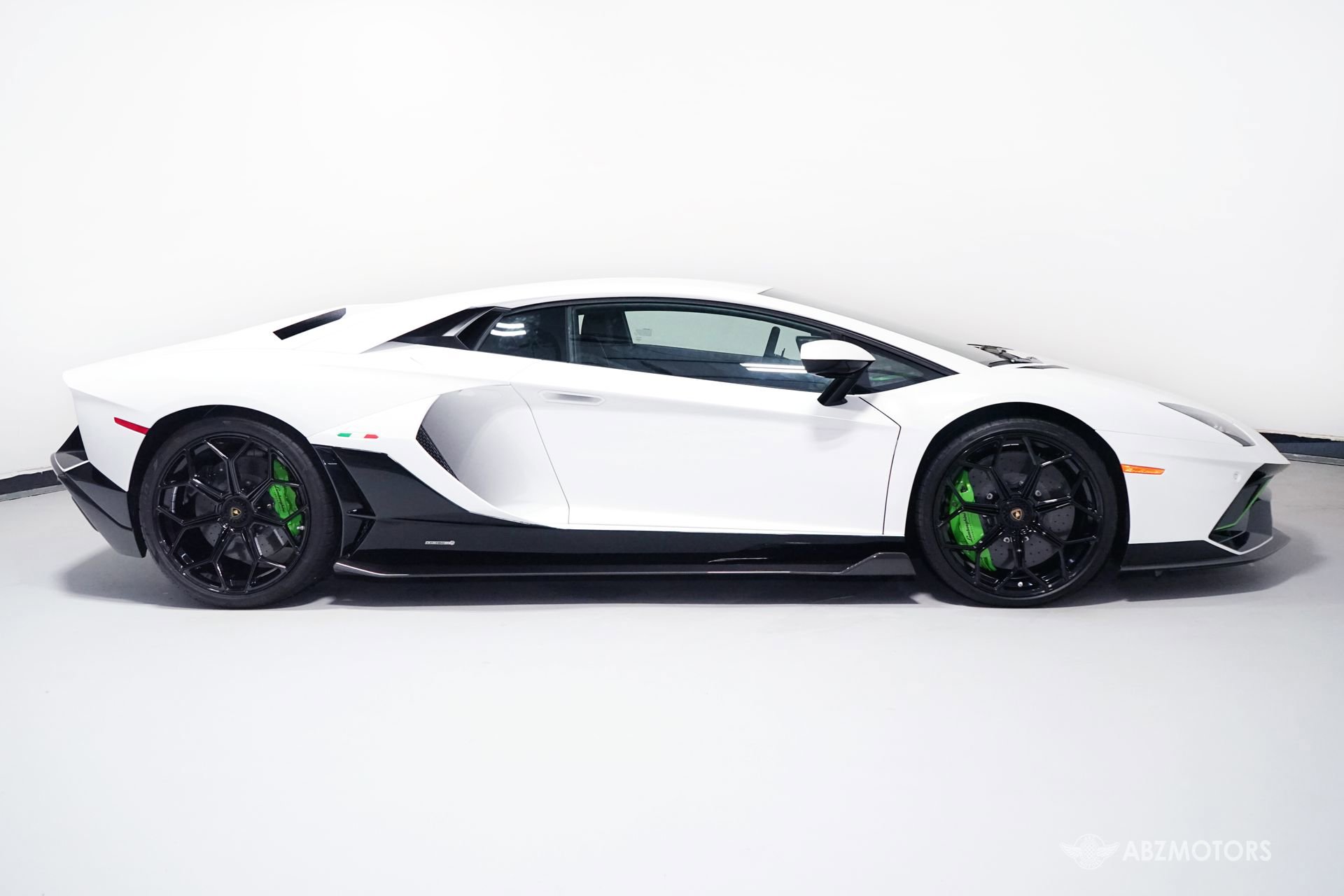 Used 2022 Lamborghini Aventador LP 780-4 Ultimae AWD/4WD image 4