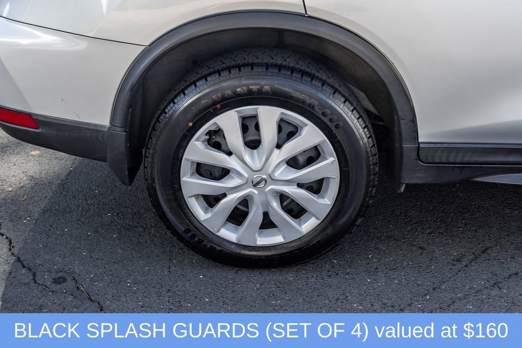 Used 2017 Nissan Rogue S AWD/4WD image 6