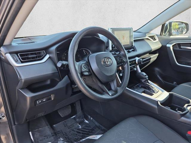 Certified 2025 Toyota RAV4 XLE FWD image 10
