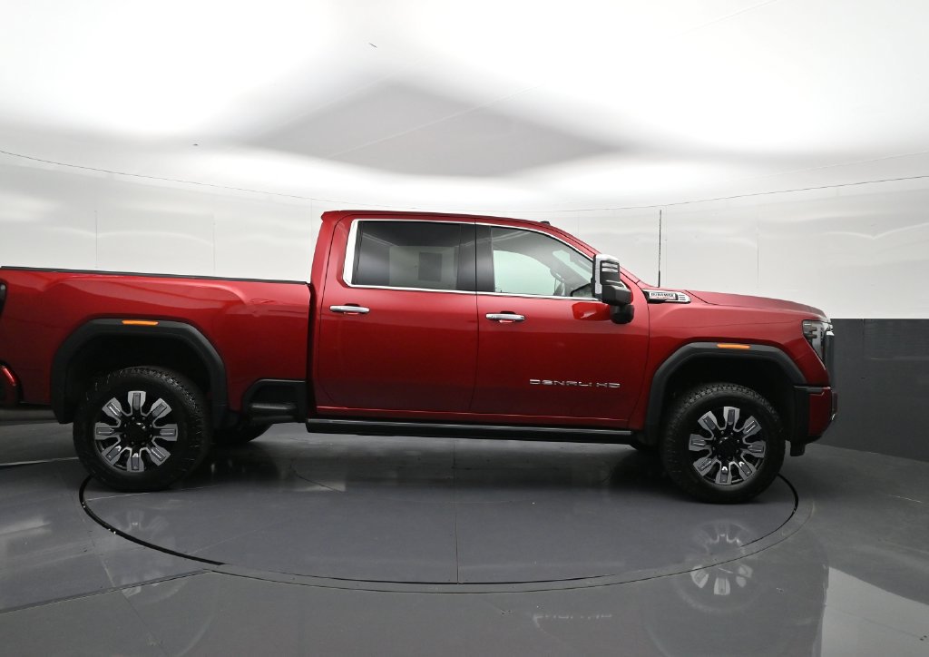 Certified 2024 GMC Sierra 2500 Denali w/ Denali Reserve Package AWD/4WD image 6