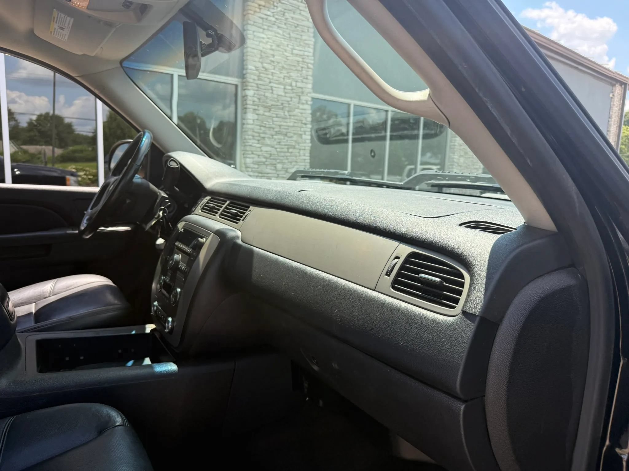 Used 2013 Chevrolet Silverado 1500 LTZ w/ LTZ Plus Package AWD/4WD image 15