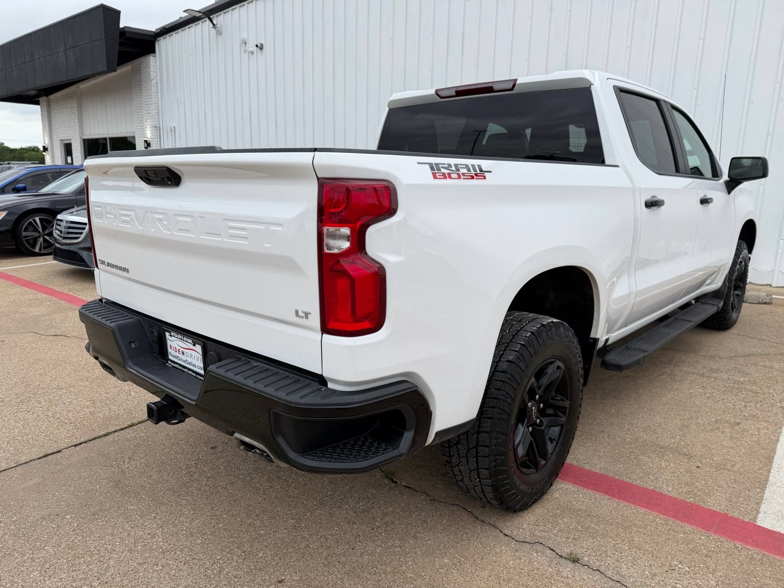 Used 2024 Chevrolet Silverado 1500 LT Trail Boss w/ Protection Package AWD/4WD image 7
