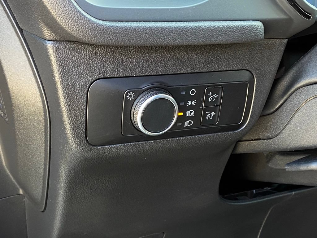 Used 2025 Ford Escape ST-Line FWD image 12