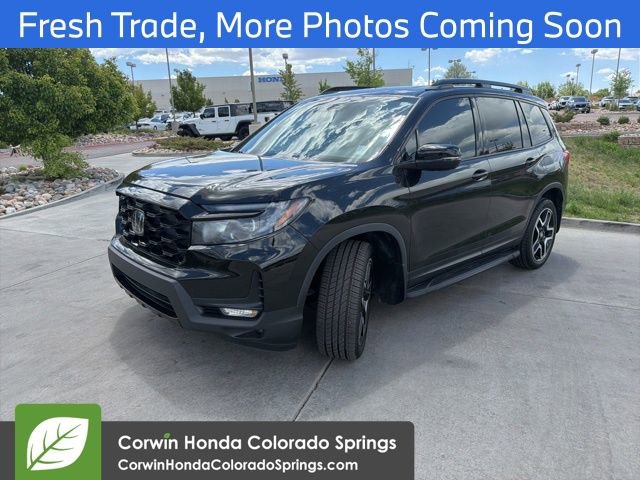 Used 2023 Honda Passport TrailSport image 3