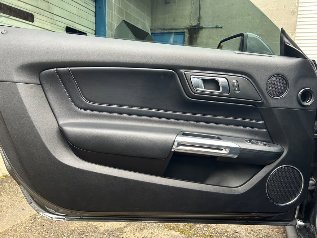 Used 2021 Ford Mustang GT Premium w/ GT Performance Package RWD image 20