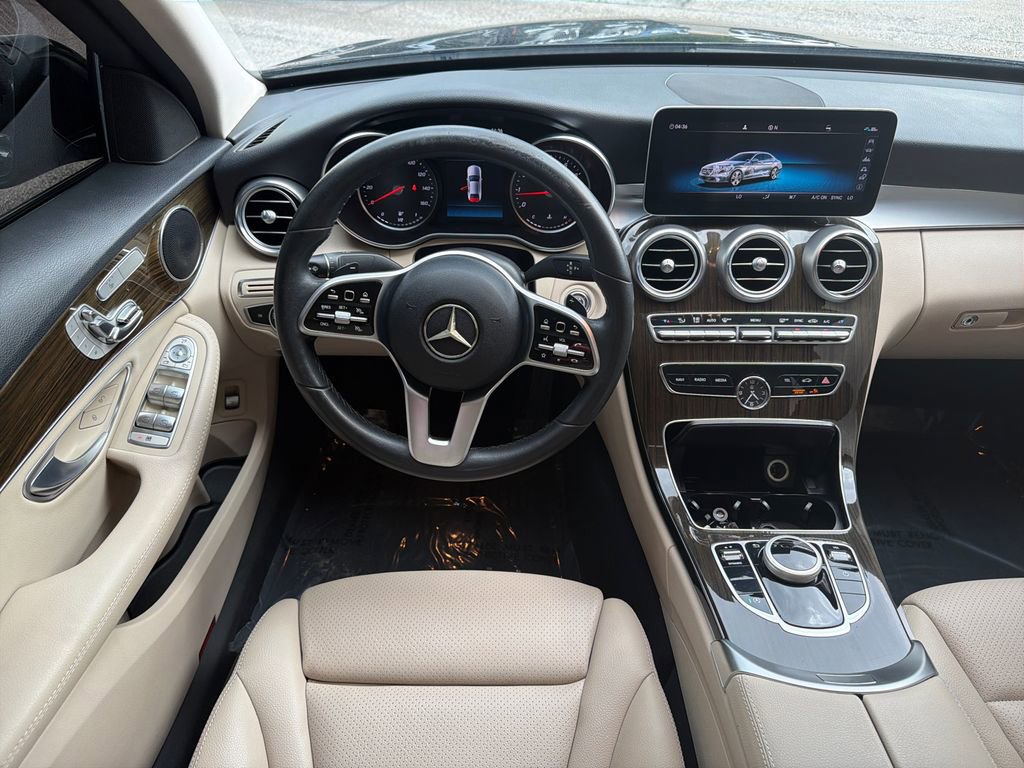 Used 2019 Mercedes-Benz C 300 Sedan image 23