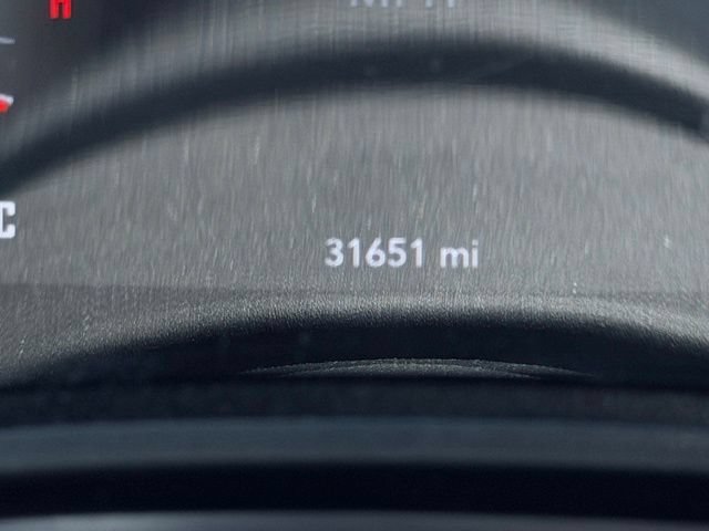 Used 2018 Dodge Challenger R/T w/ Blacktop Package RWD image 28