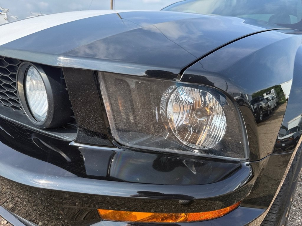Used 2006 Ford Mustang GT RWD image 30