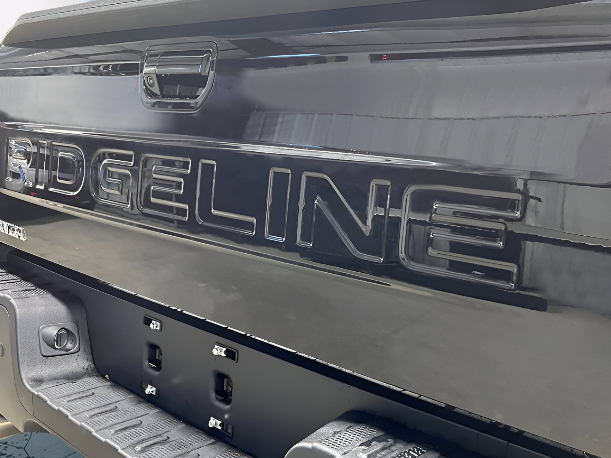 New 2026 Honda Ridgeline Black Edition image 10