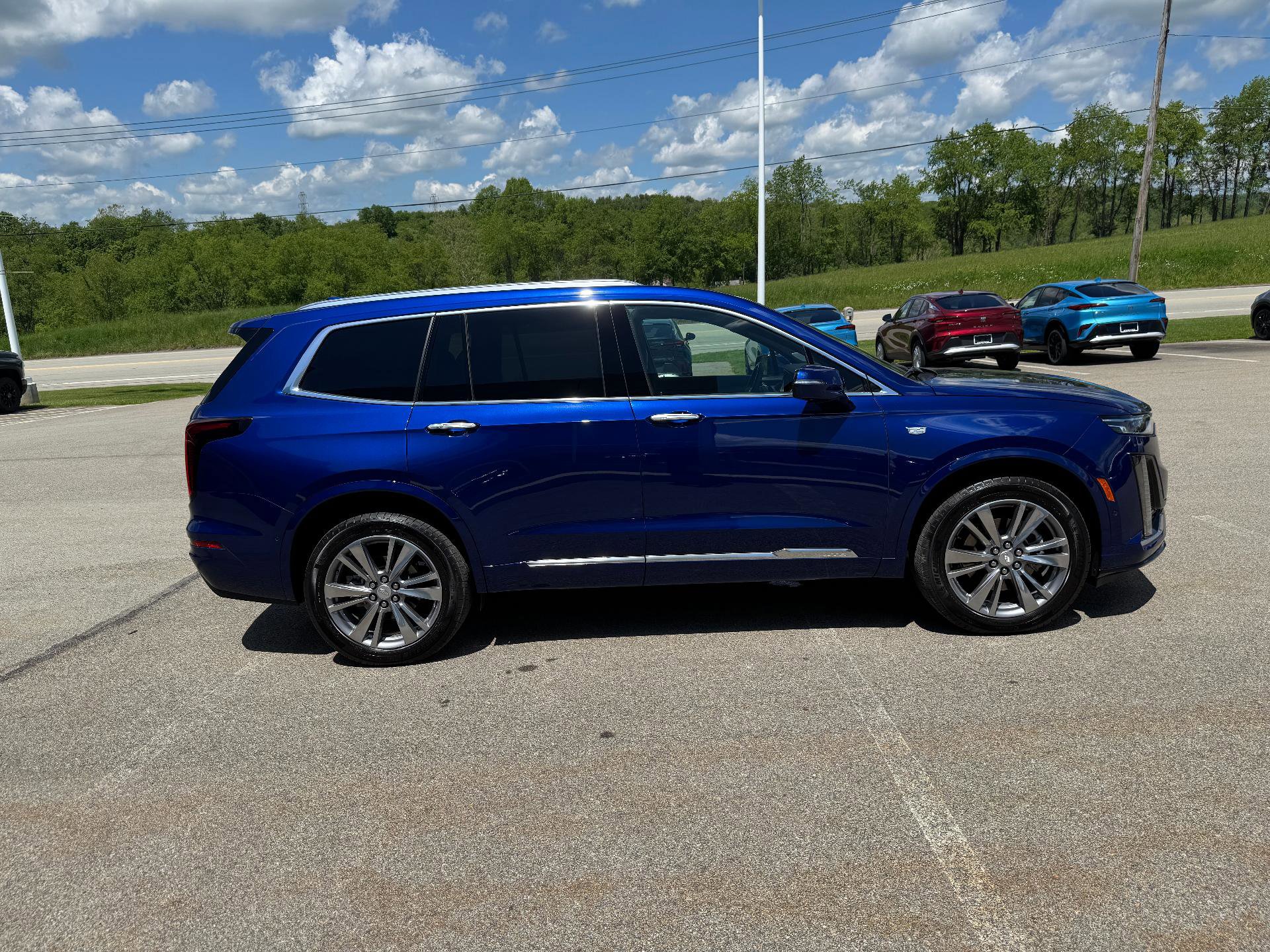 Used 2025 Cadillac XT6 Premium Luxury w/ Platinum Package image 6