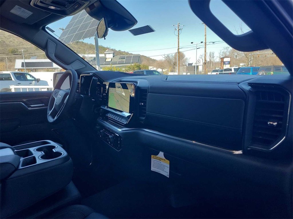 New 2025 Chevrolet Silverado 1500 LT w/ Z71 Off-Road Package image 28