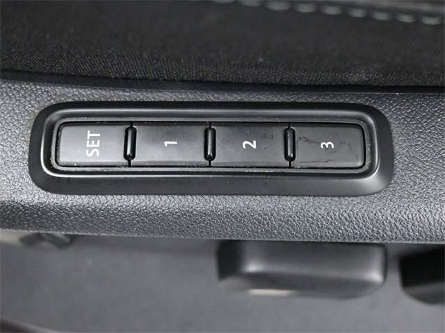 Used 2018 Volkswagen Atlas SEL image 33