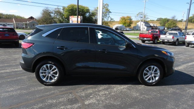 Certified 2022 Ford Escape SE w/ Convenience Package image 9