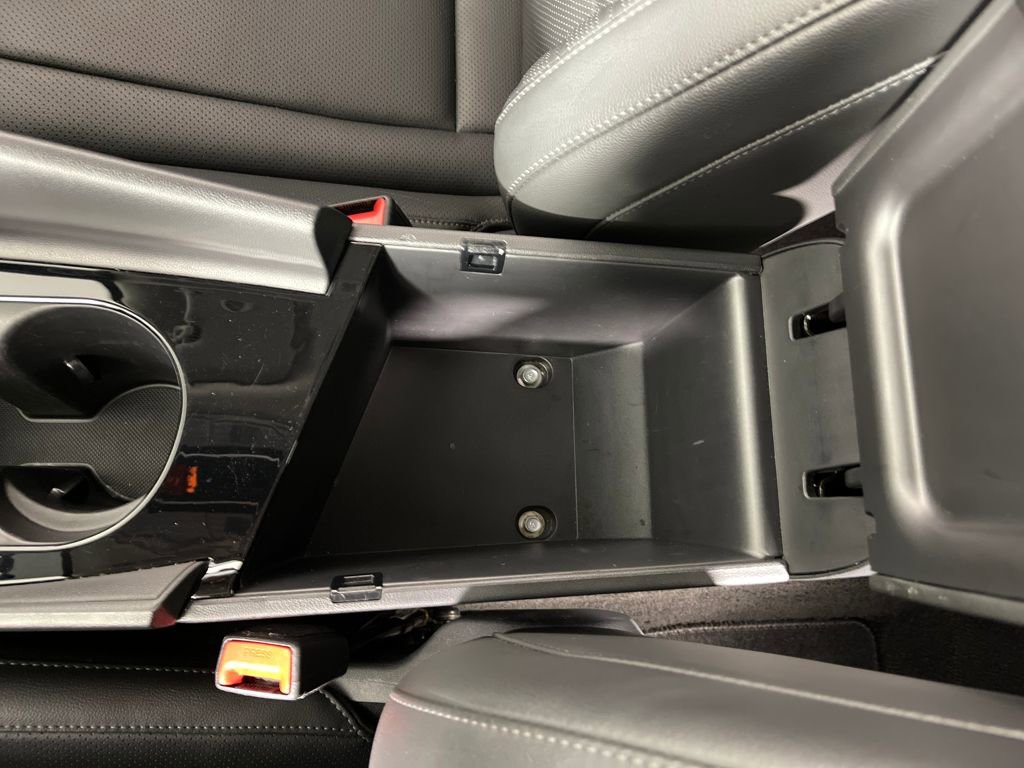 Certified 2025 Hyundai Elantra Limited image 25