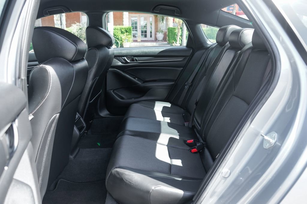 Used 2021 Honda Accord Sport image 32