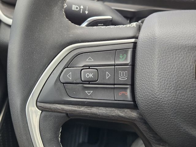 Used 2023 Jeep Grand Cherokee Limited w/ Luxury Tech Group II image 28